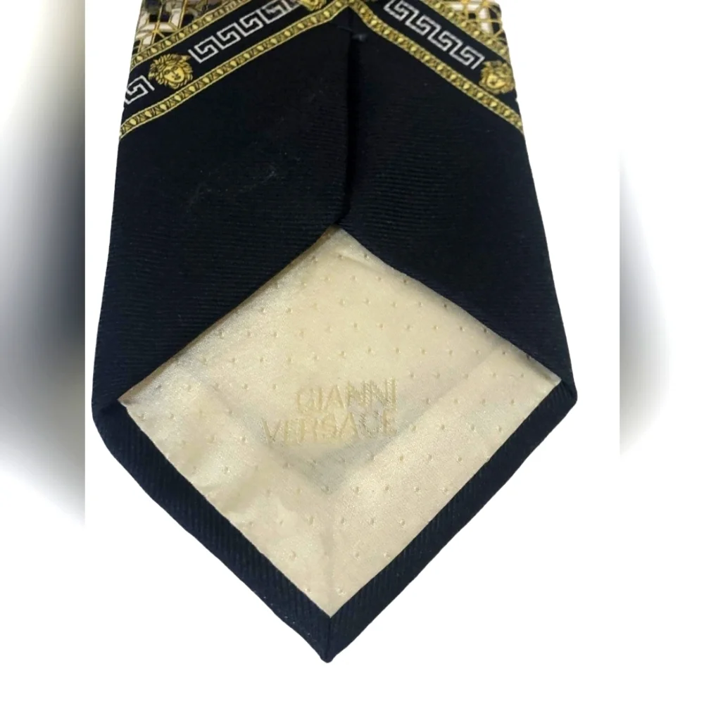 EUC Gianni VERSACE 100% Silk Medusa tie, COA - Picture 5 of 6